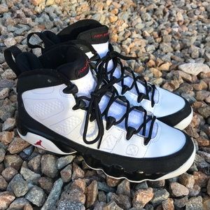 Air Jordan 9 Retro OG “Space Jam” Youth size 4.5